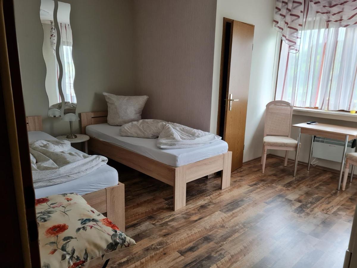 Hotel Restaurant Moselblick Вінтріх Екстер'єр фото